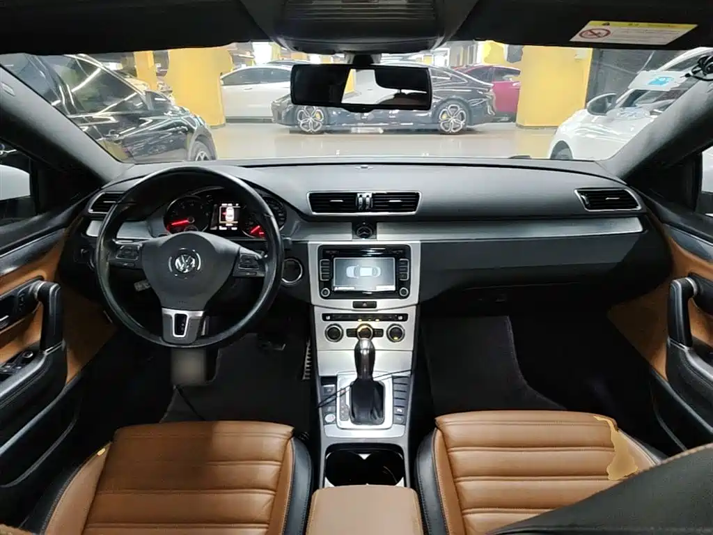 Volkswagen FAW-Volkswagen CC 2015 1.8TSI Luxury фото 10