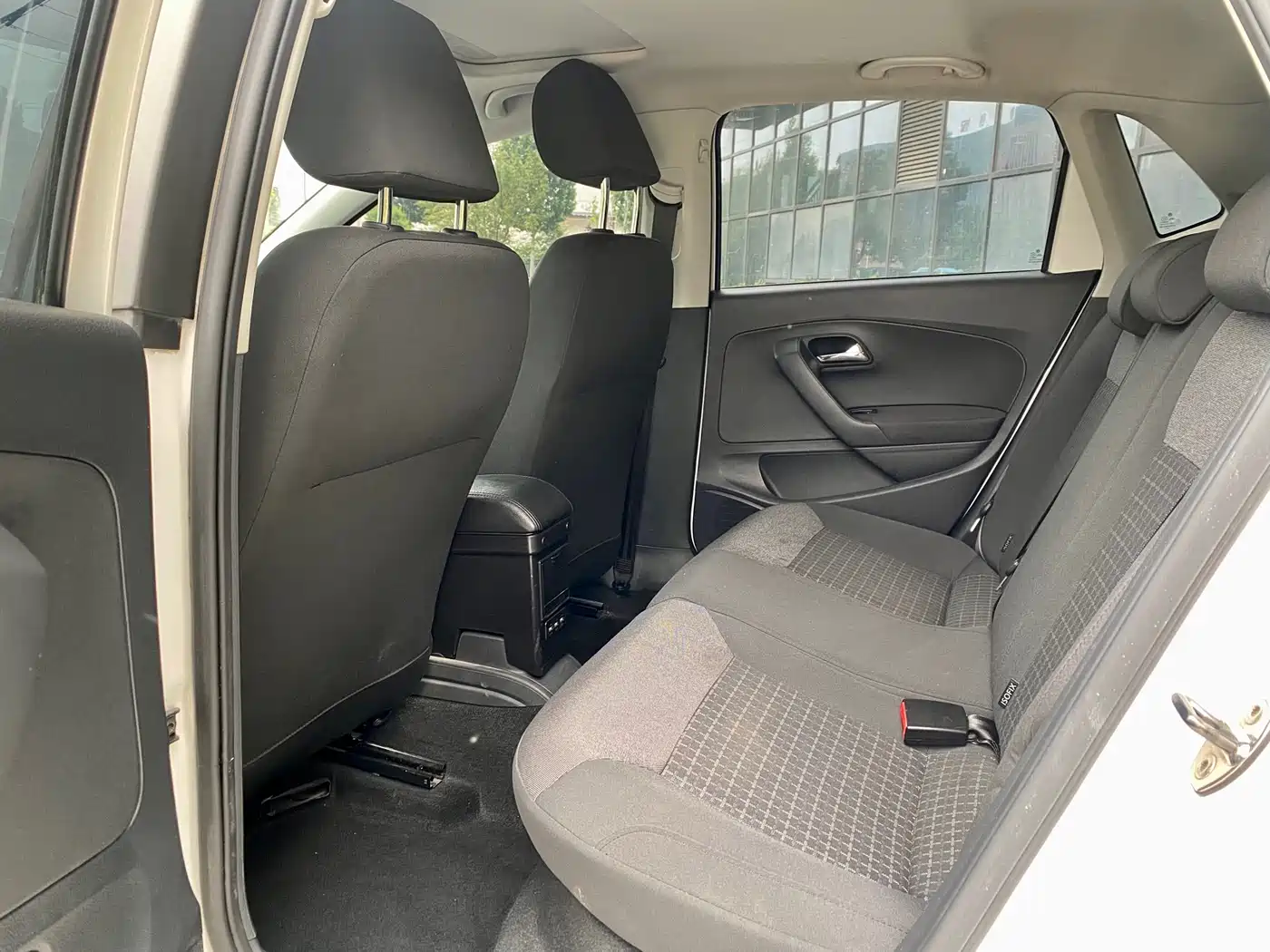 Volkswagen Polo 2018 1.5L Auto Comfort фото 6