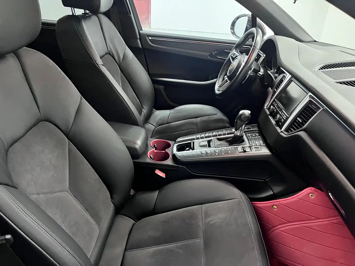 Porsche Macan 2014 Macan 2.0T фото 15