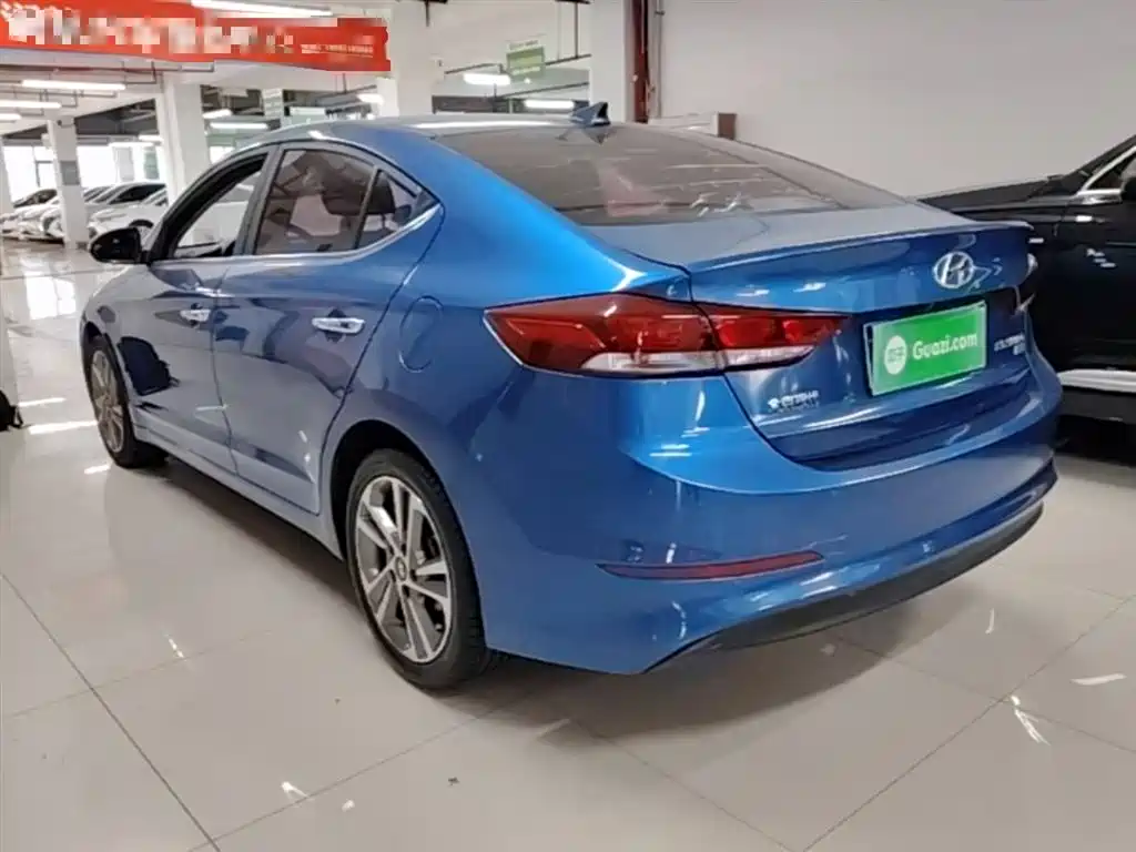 Hyundai Elantra 2016 Model 1.6L Automatic Smart Elite фото 5
