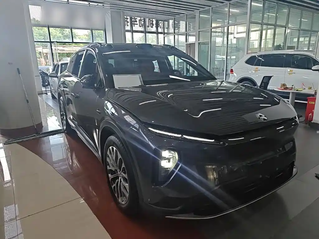 Фото 4 - NIO ES6