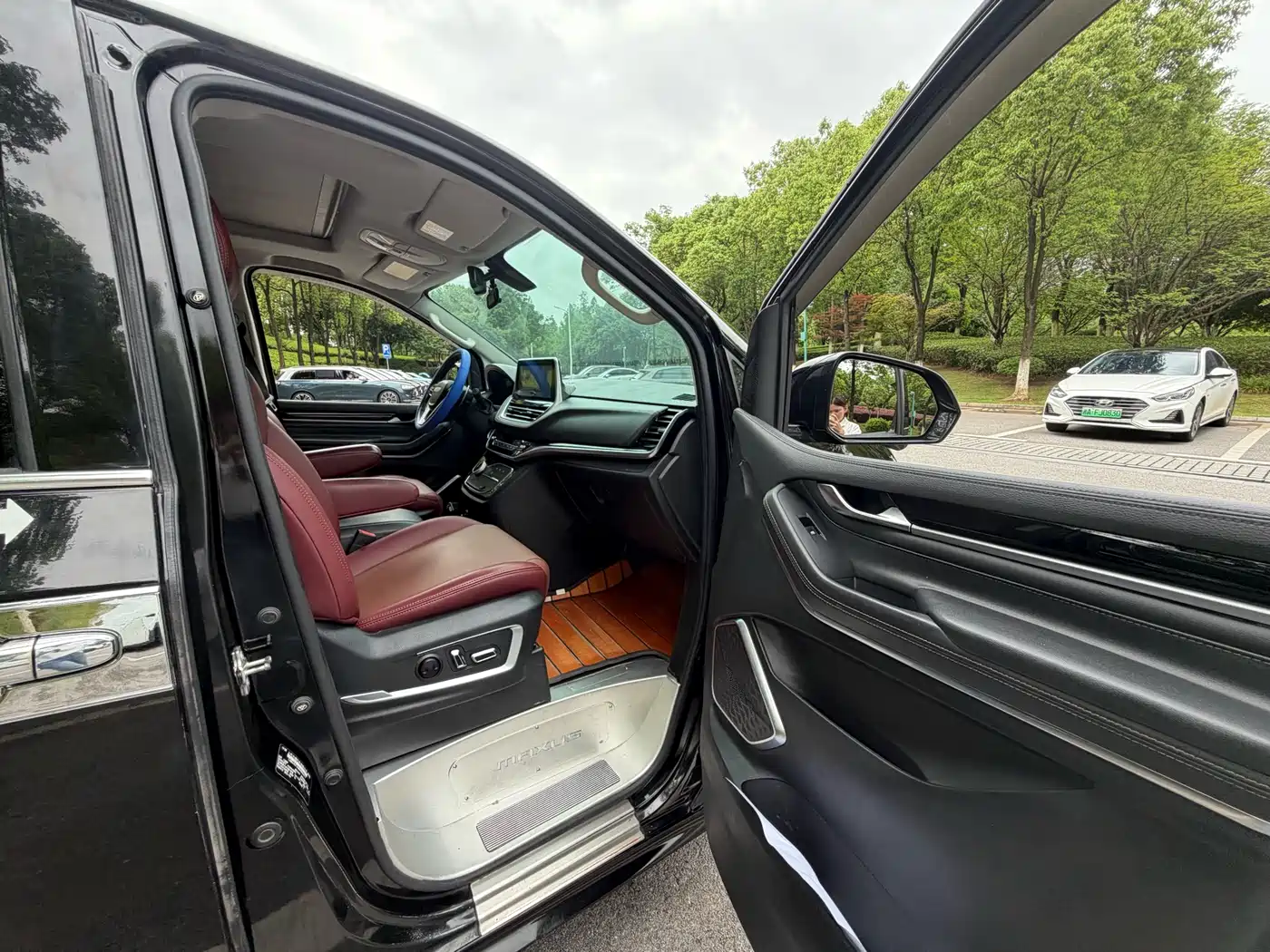 SAIC Maxus Maxus G20 2021 PLUS 2.0T Diesel Automatic Luxury Edition фото 5