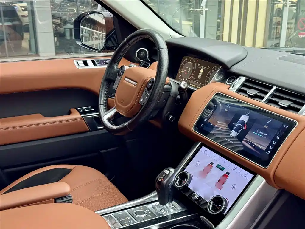 Land Rover Range Rover Sport 2016 Model 3.0 SC V6 HSE фото 5