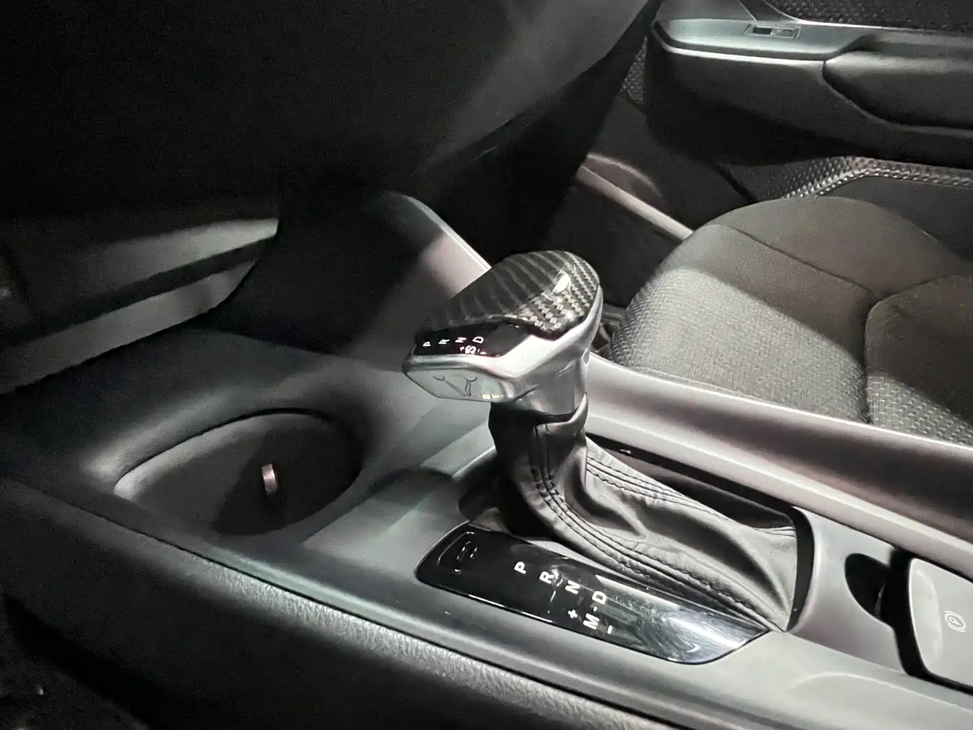 Toyota IZOA 2022 2.0L Yixing Edition фото 14