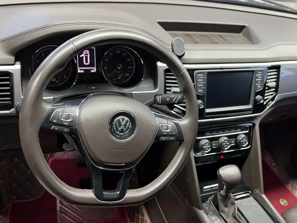 Volkswagen Teramont 2017 530 V6 4WD Luxury Edition фото 5