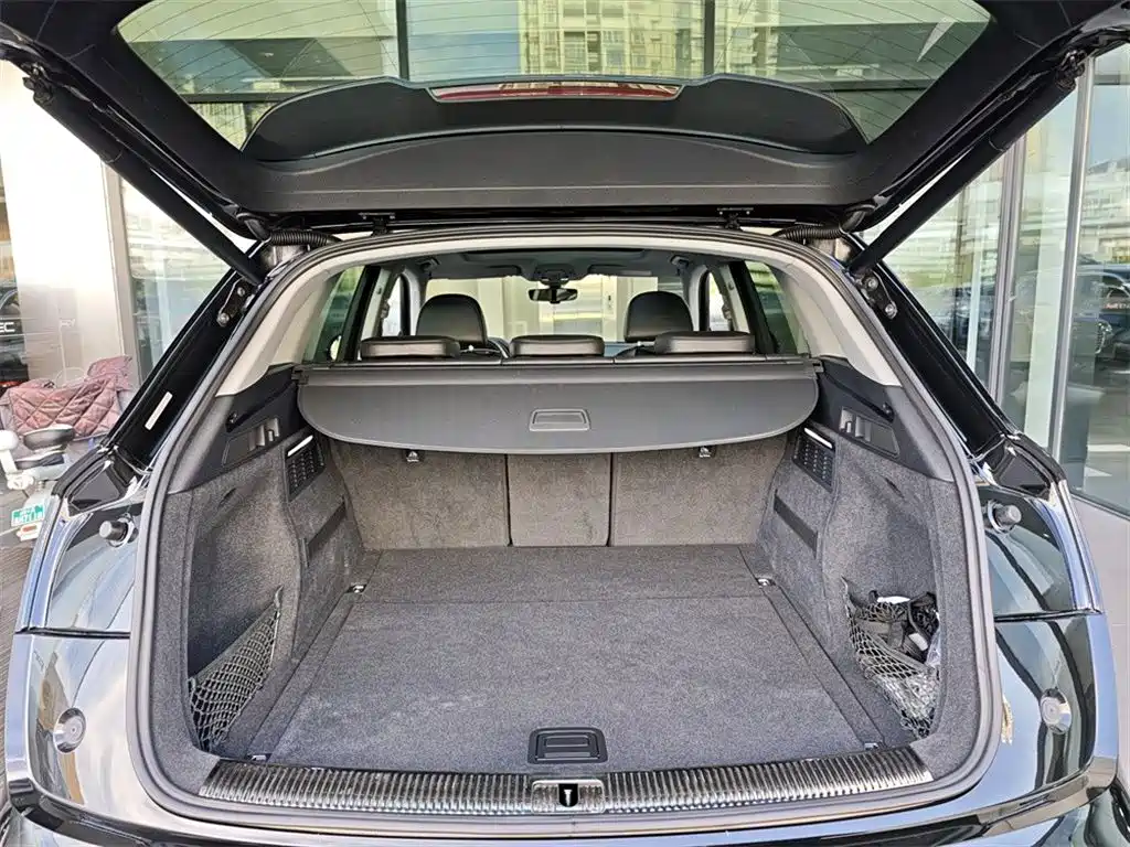 Audi Q5L 2020 40 TFSI Prestige Fashion фото 9