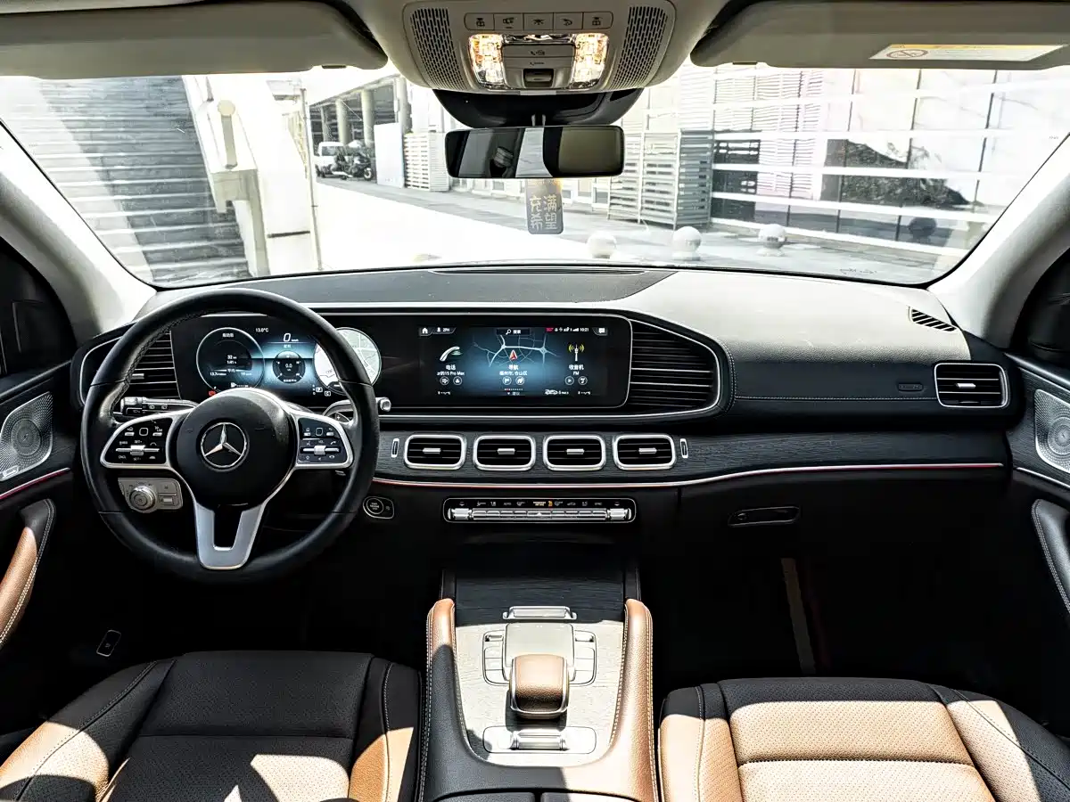 Mercedes-Benz GLE 2021 GLE 450 4MATIC Luxury фото 6
