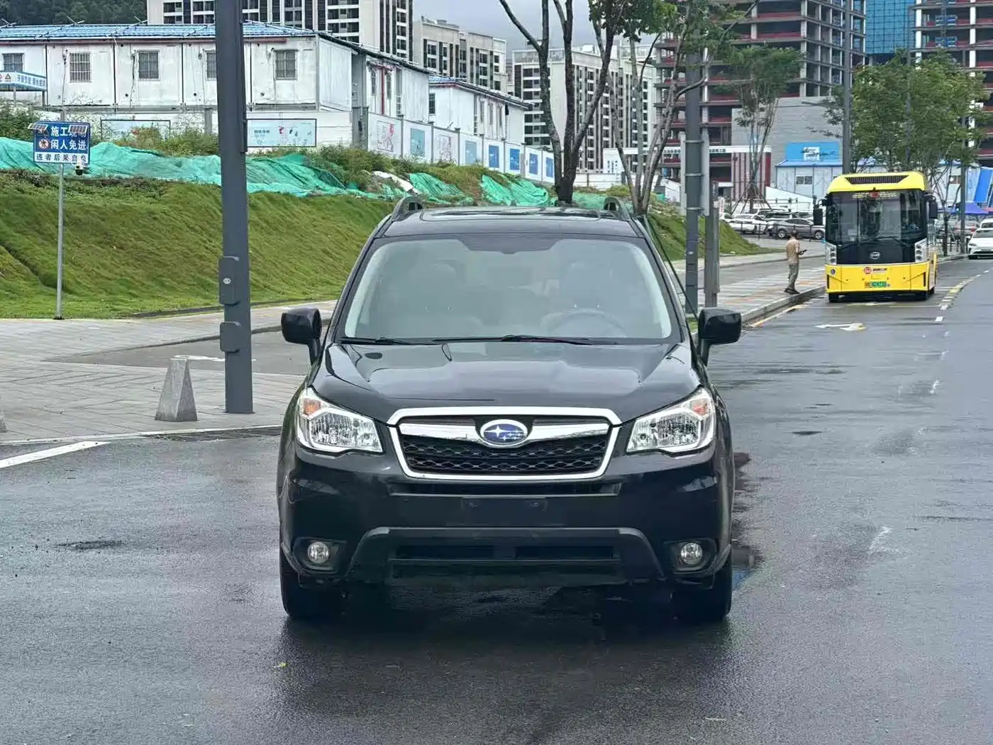 Subaru Forester 2014 2.5i Automatic Elite Edition фото 2