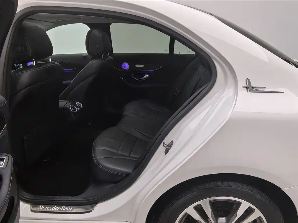 Mercedes-Benz C-Class 2018 C 200 L Sport Edition фото 15