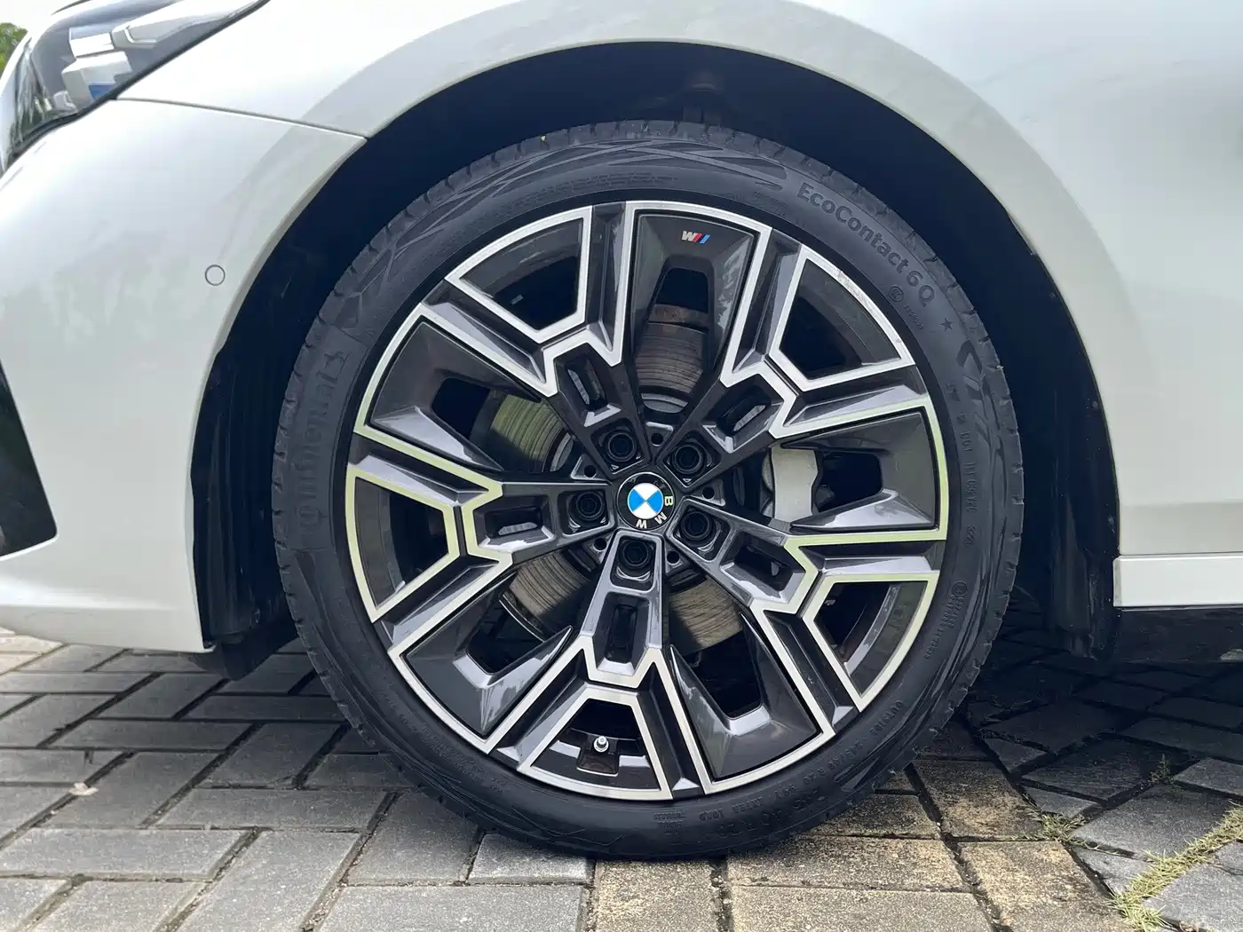 BMW 5 Series 2026 2026 530Li Exclusive M Sport Package