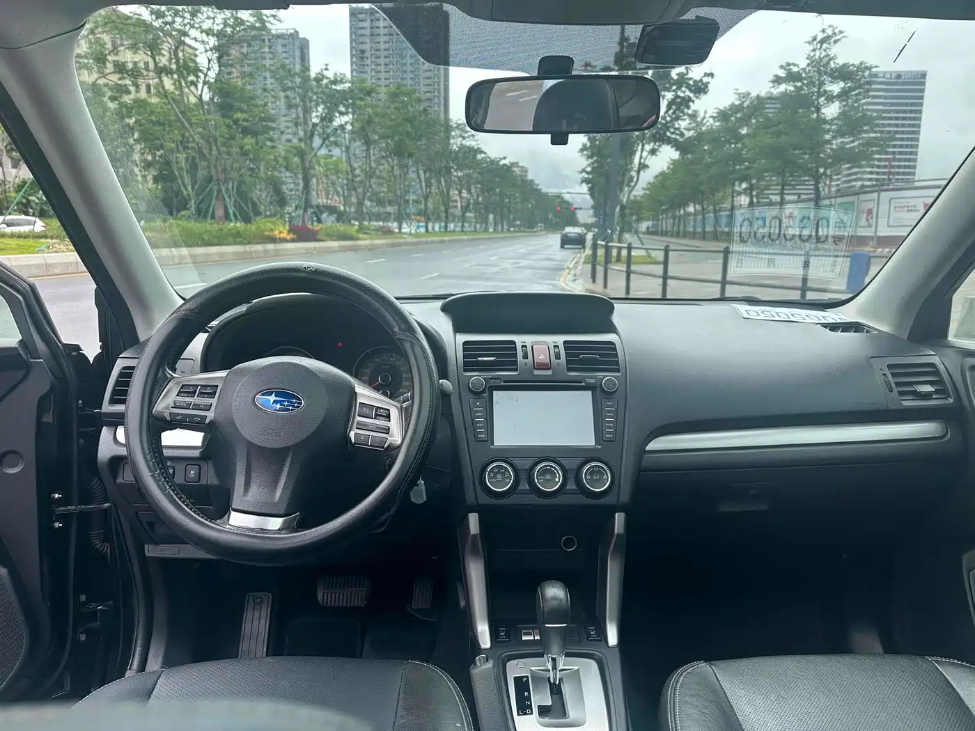 Subaru Forester 2014 2.5i Automatic Elite Edition фото 9