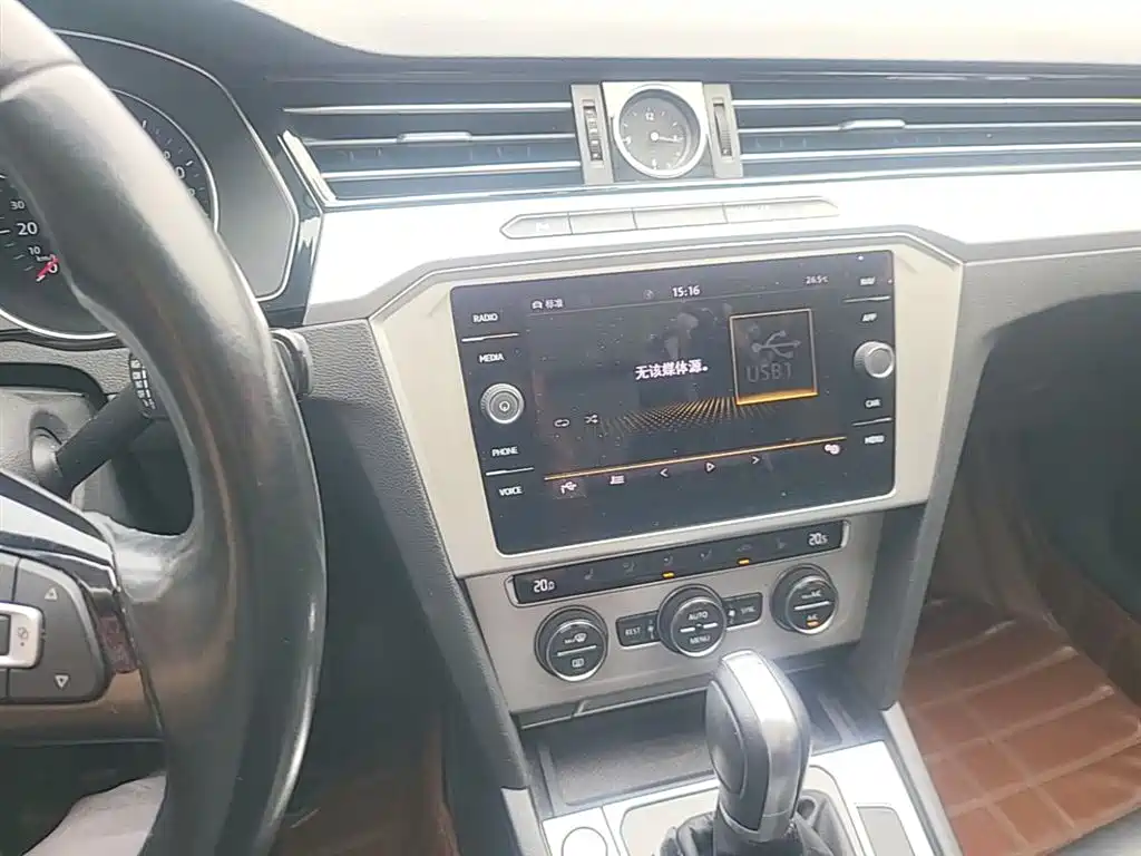 Volkswagen Weilan 2018 380TSI 2WD Comfort Edition фото 13