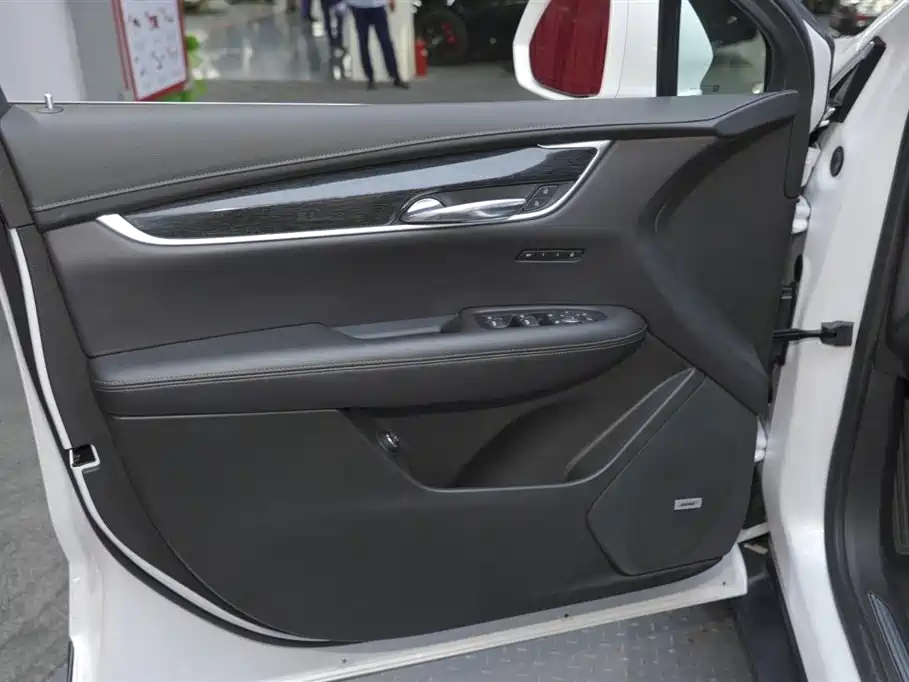 Cadillac XT5 2020 28T AWD Luxury Model фото 17