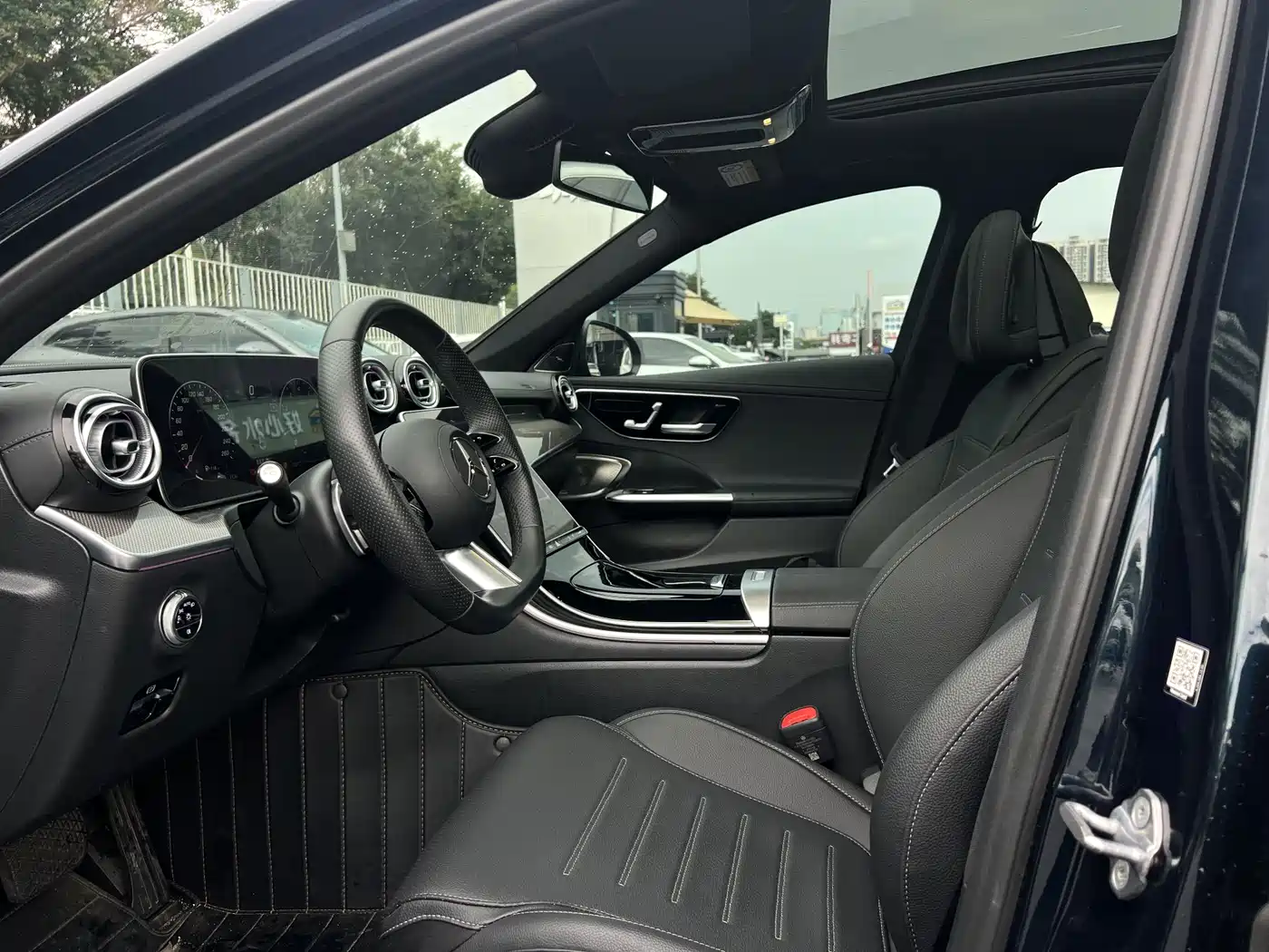 Mercedes-Benz C-Class 2023 C 260 L Night Edition Sport фото 5