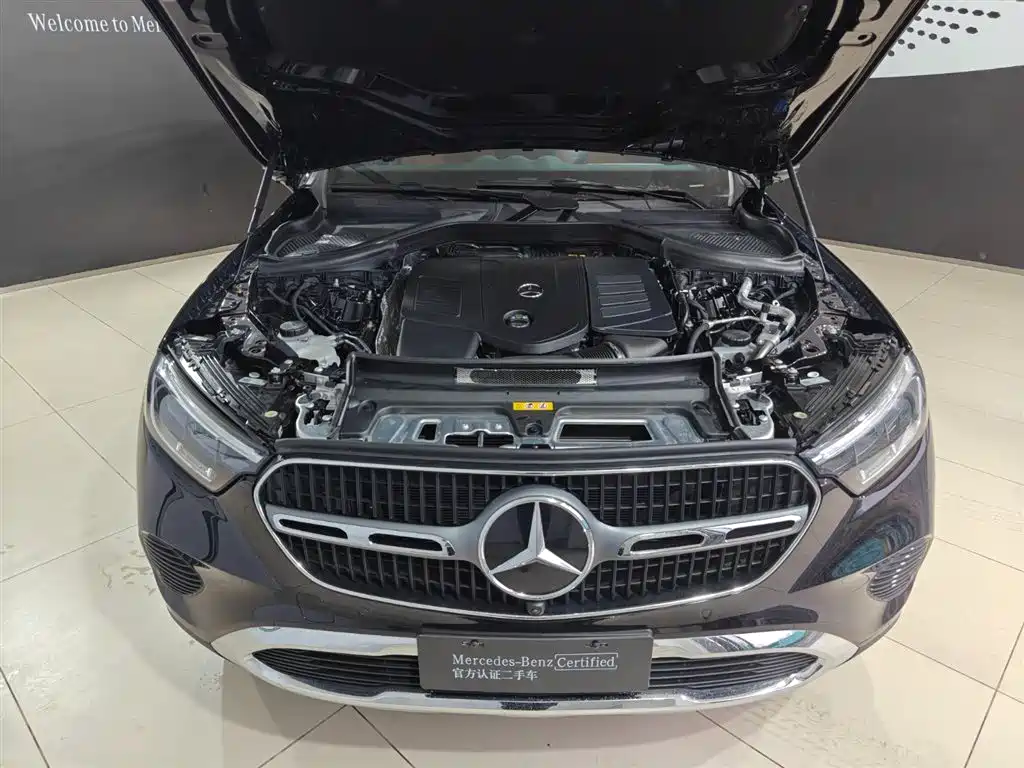 MERCEDES-BENZ GLC