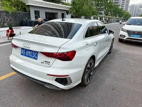 Audi A3 2023 Facelift A3L Limousine 35 TFSI Fashion Sport фото 9