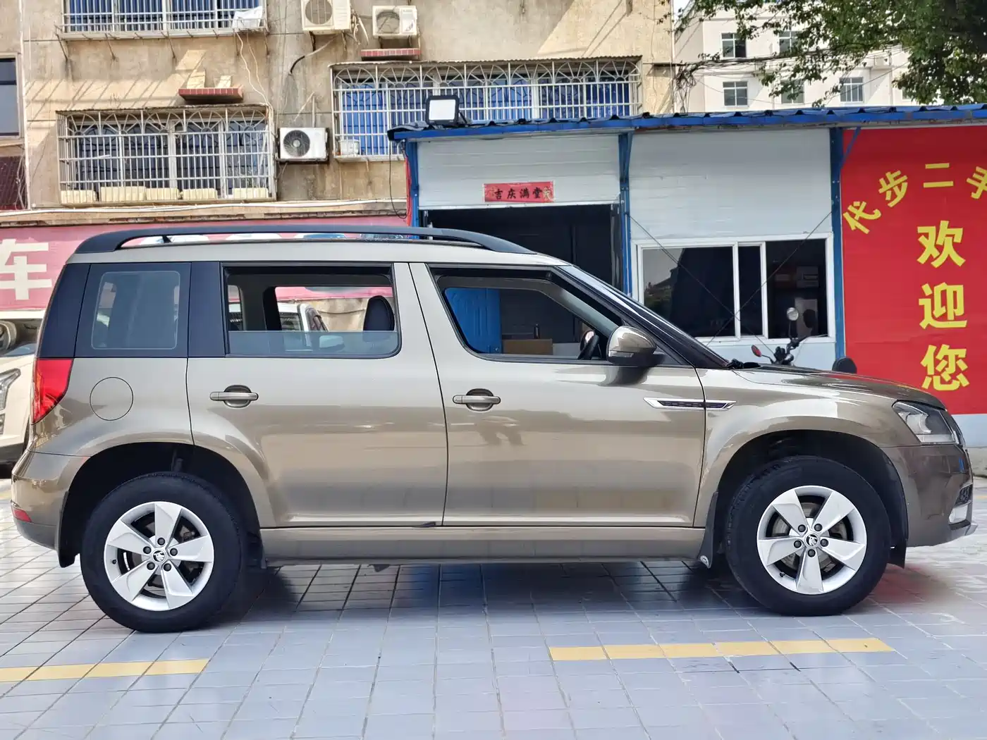Škoda Yeti 2017 TSI280 DSG Advance фото 5