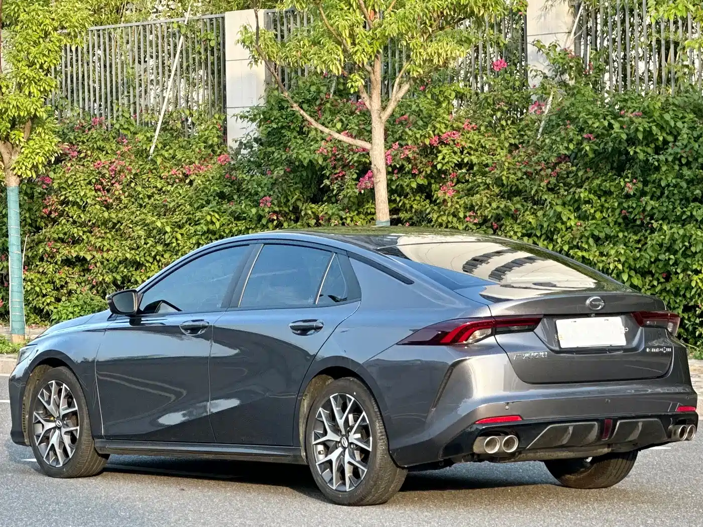 GAC Trumpchi Trumpchi Emkoo 2023 270T DCT J15 Edition фото 5