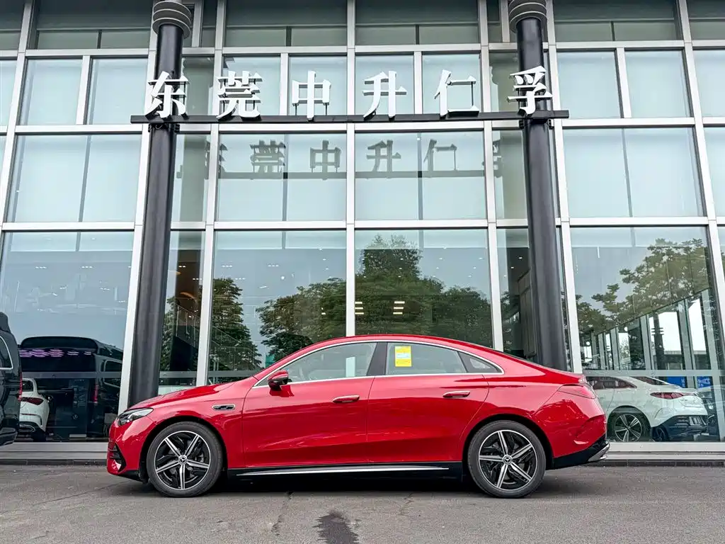 Mercedes-Benz CLA New Energy 2025 300L Fashion фото 2