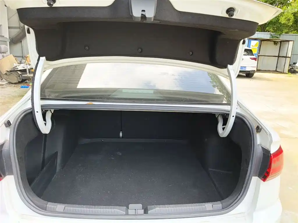 Volkswagen Bora 2023 200TSI DSG Comfort Edition фото 19
