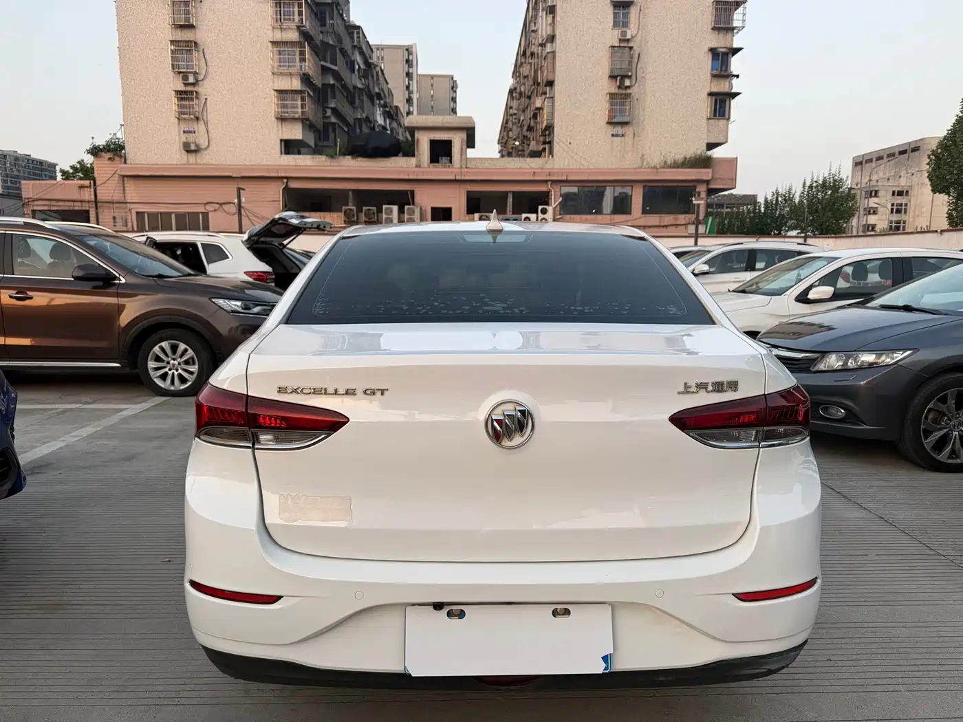 Buick Excelle 2021 Exemplar 1.5L Auto Progressive фото 8