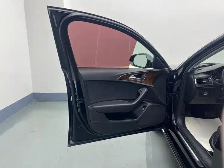 Audi A6L 2016 TFSI Comfort фото 26