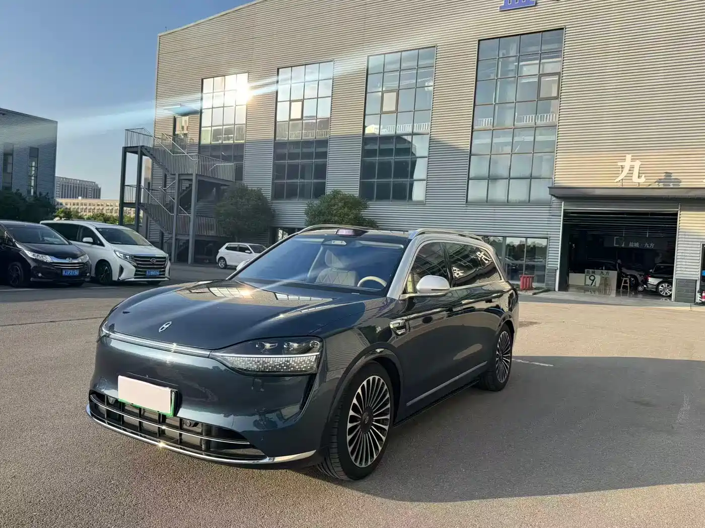 AITO Wenjie AITO M9 2025 Extended Range Ultra 52kWh 6-Seater