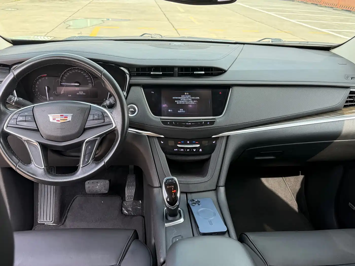 Cadillac XT5 2016 2016 25T Luxury Model