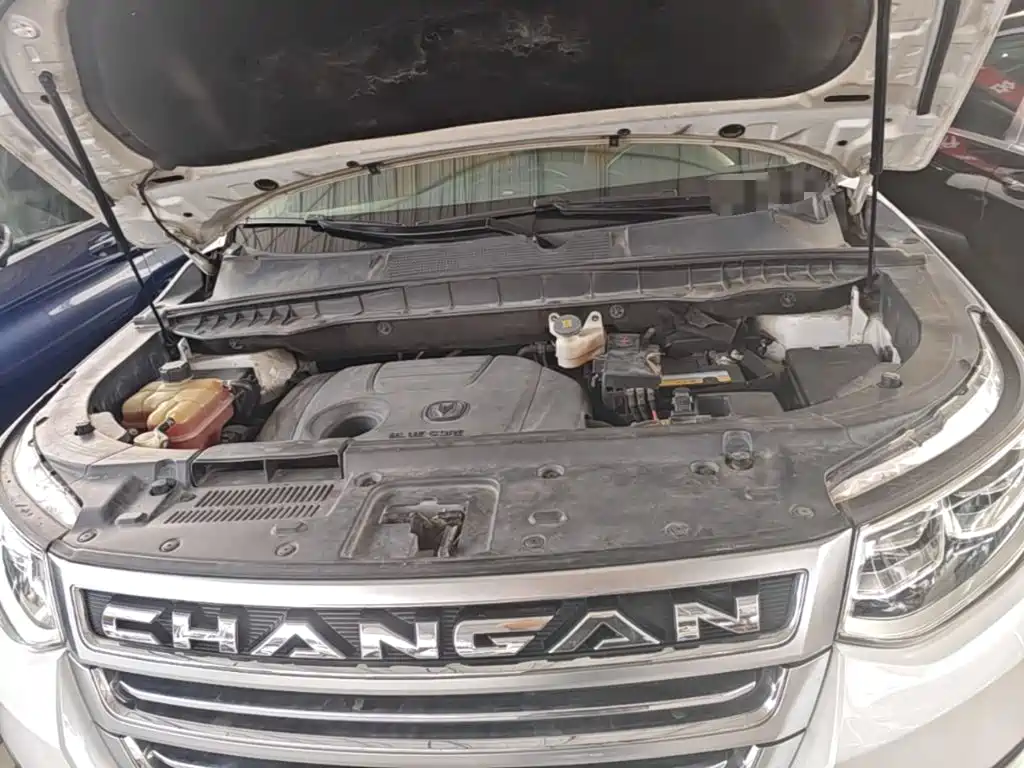 Changan CS95 2017 2017 2.0T FWD Zhitu Edition