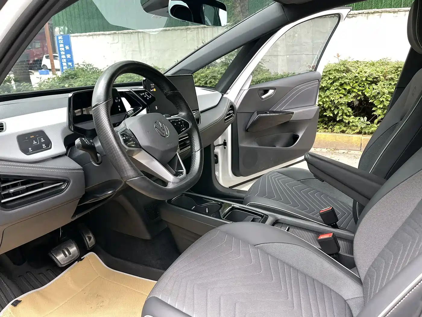 Volkswagen ID.3 2024 Pure Smart Edition фото 6