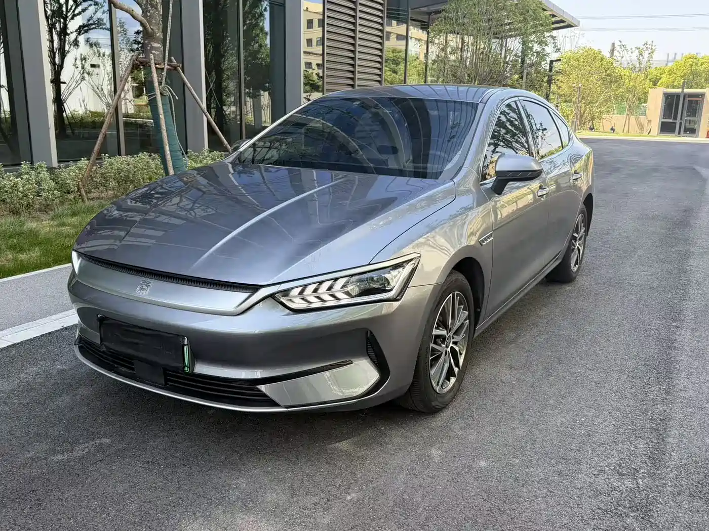 BYD Qin PLUS 2024 Glory Edition EV 510KM Excellence фото 2