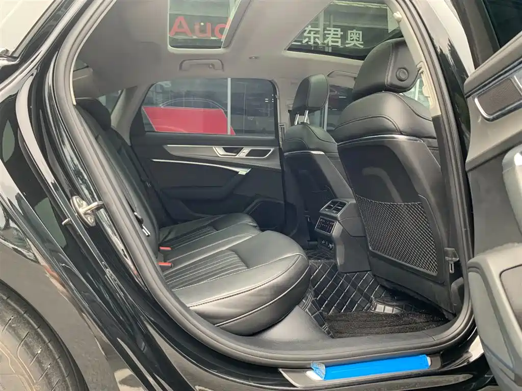 Audi A6L 2024 45 TFSI Premium Dynamic фото 22