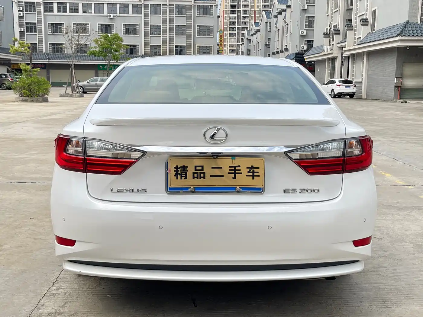 Lexus ES 2017 200 30th Anniversary Edition фото 6