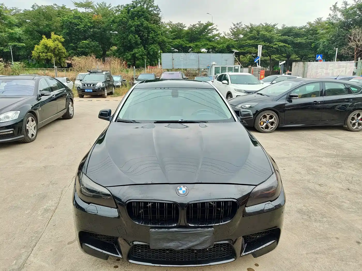 BMW 5 Series 2012 535Li Luxury фото 34