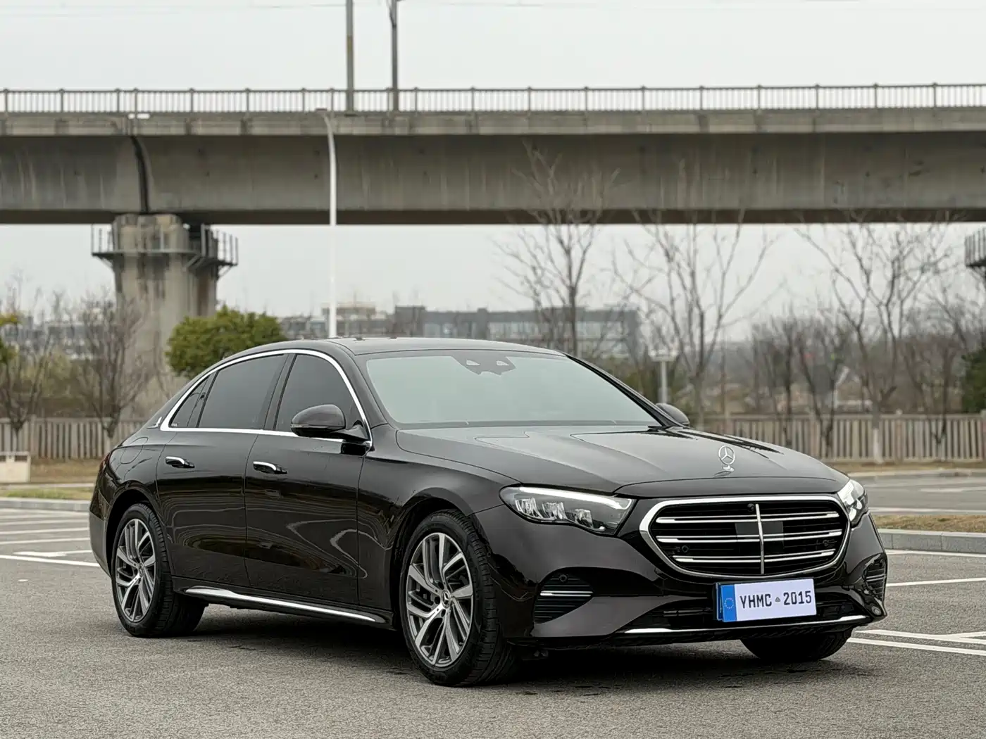 Mercedes-Benz E-Class 2024 E 300 L Fashion фото 3