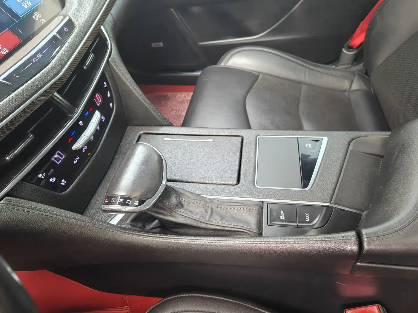 Cadillac CT6 2016 28T Luxury фото 10
