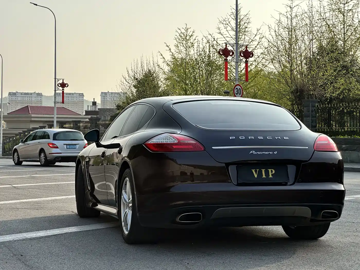 Porsche Panamera 2010 Panamera 4 3.6L фото 7