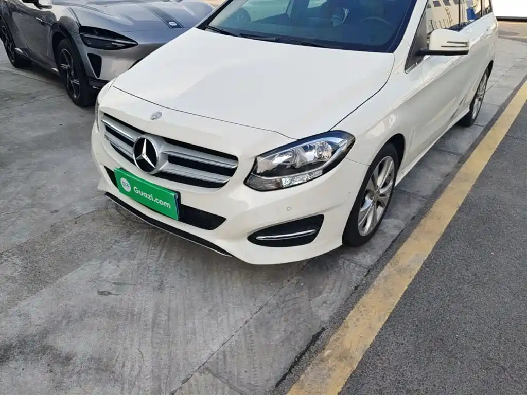 Mercedes-Benz B-Class 2015 B 200 Dynamic фото 24