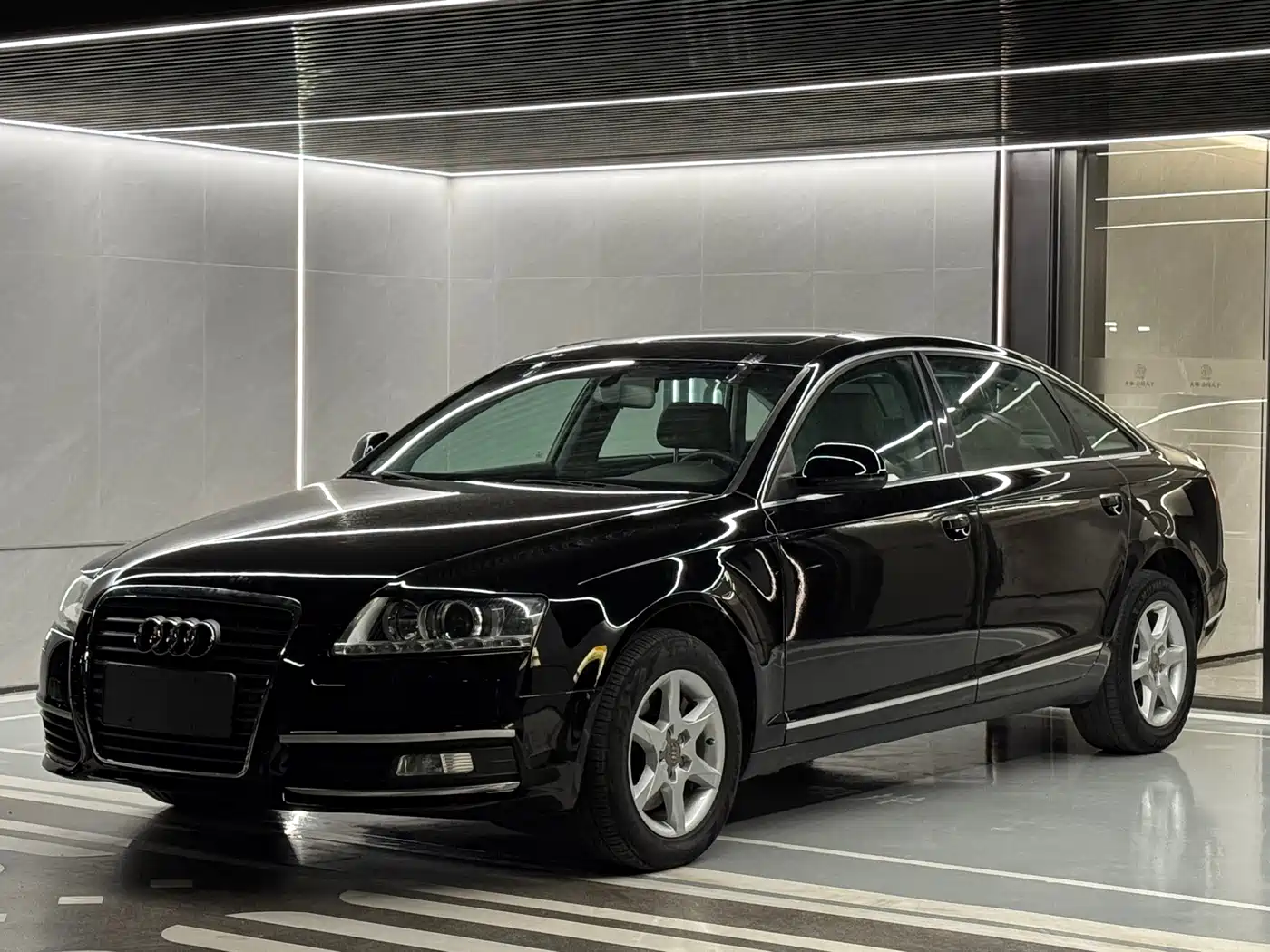 Audi A6L 2011 2.0 TFSI Automatic Comfort