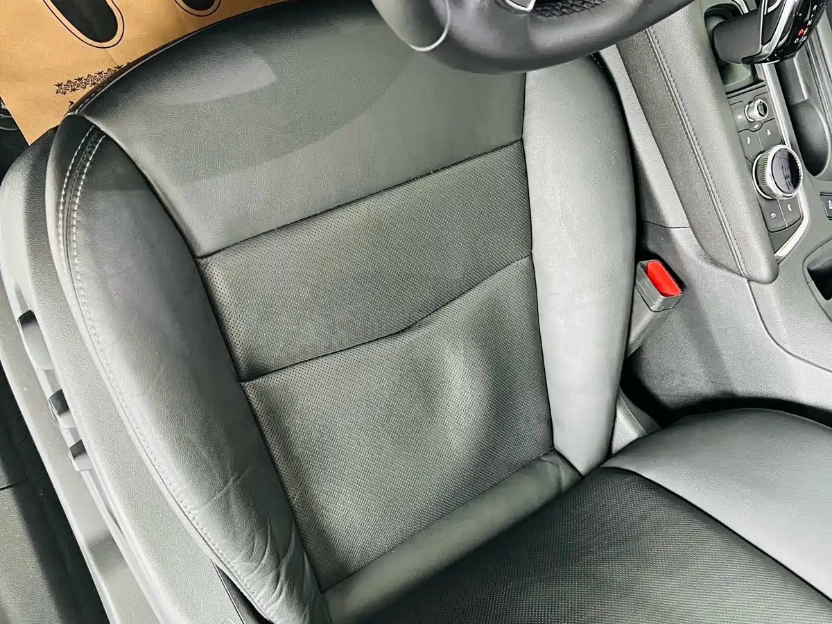 Cadillac XT5 2020 28T Luxury Model фото 23