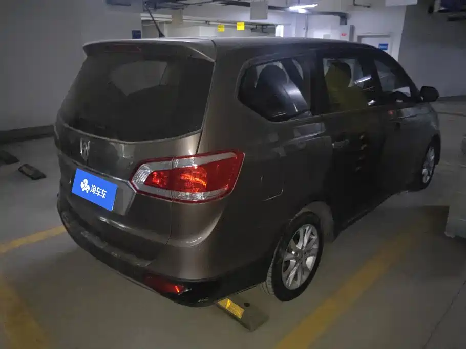 Baojun 730 2014 2014 1.5L Manual Standard 7-seater