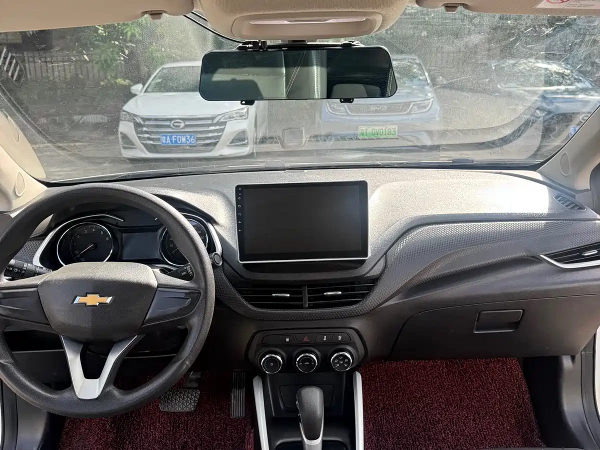 Chevrolet Cavalier 2020 325T Automatic Joy Edition фото 8