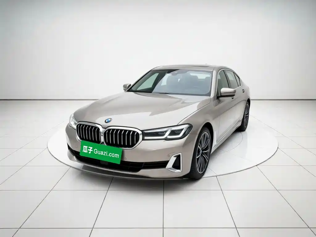 Фото 1 - BMW 5 Series