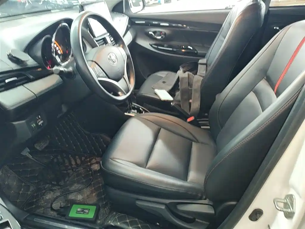 Toyota YARiS L Zhi Xuan 2022 Zhi Xuan X 1.5L CVT Luxury PLUS Edition фото 15