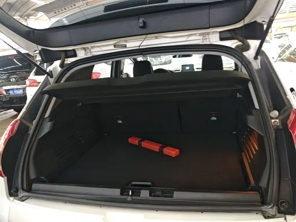 Peugeot 3008 2015 1.6THP Automatic Classic Edition фото 19