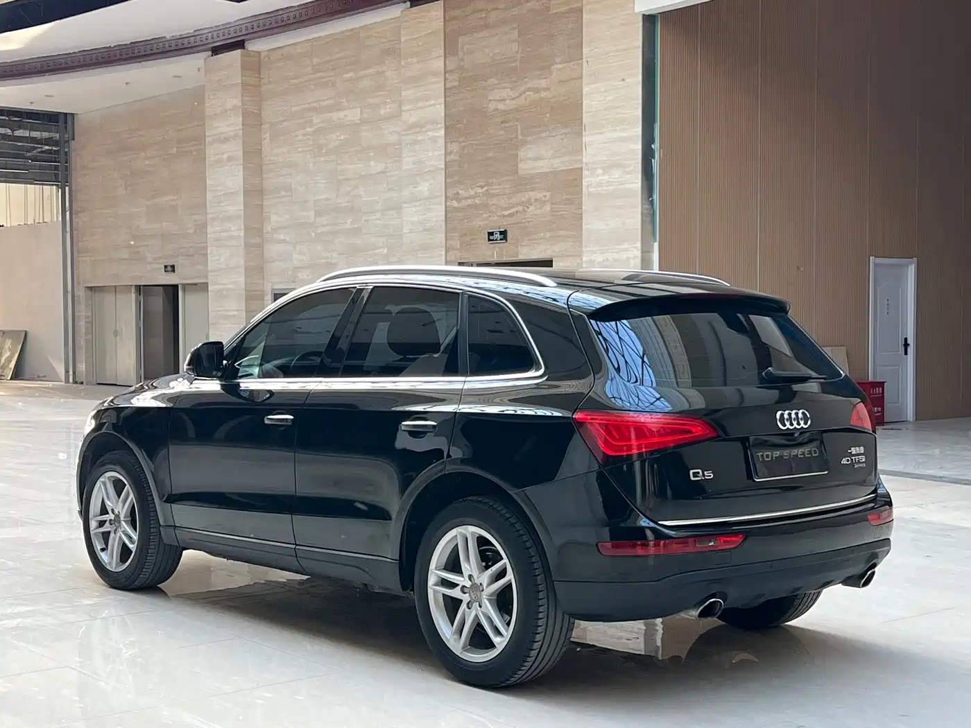 Audi Q5 2017 40 TFSI Technology фото 6
