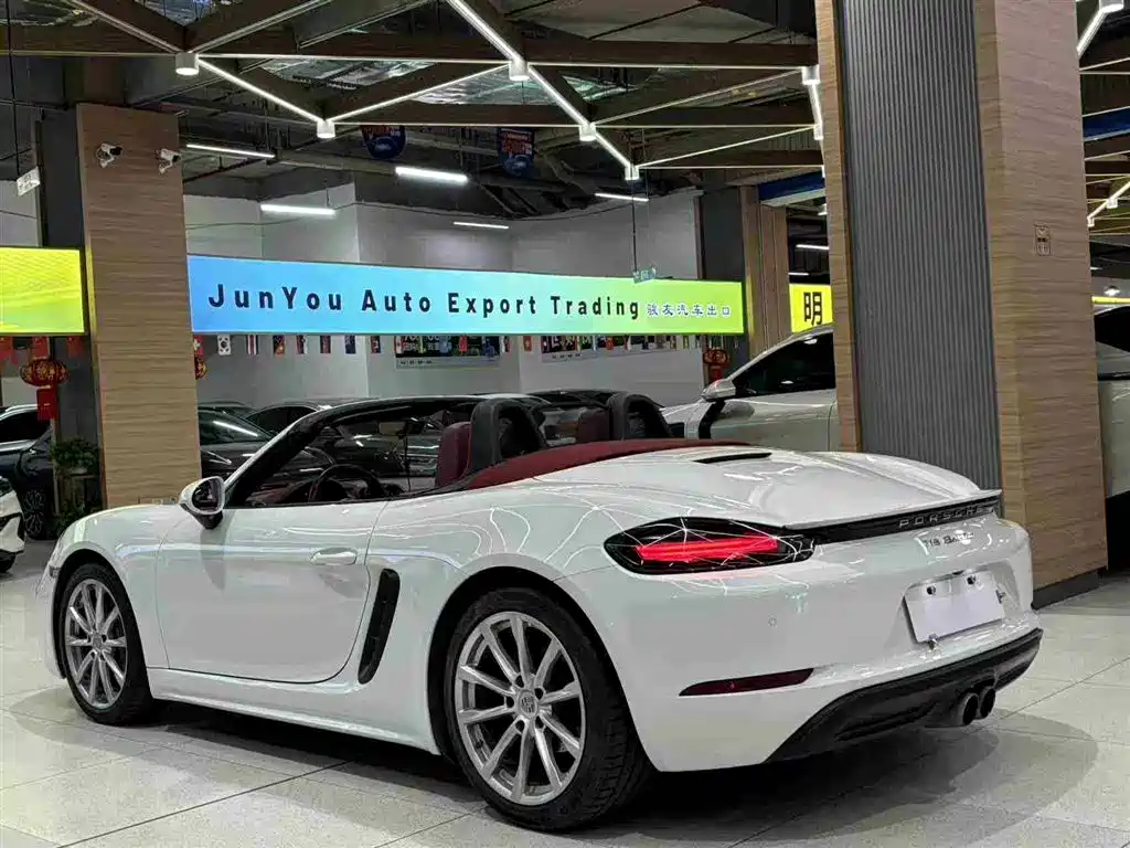 Porsche 718 2018 Boxster 2.0T фото 5