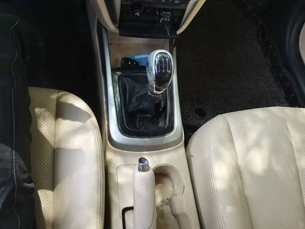 Photo 15 - Changan Eado