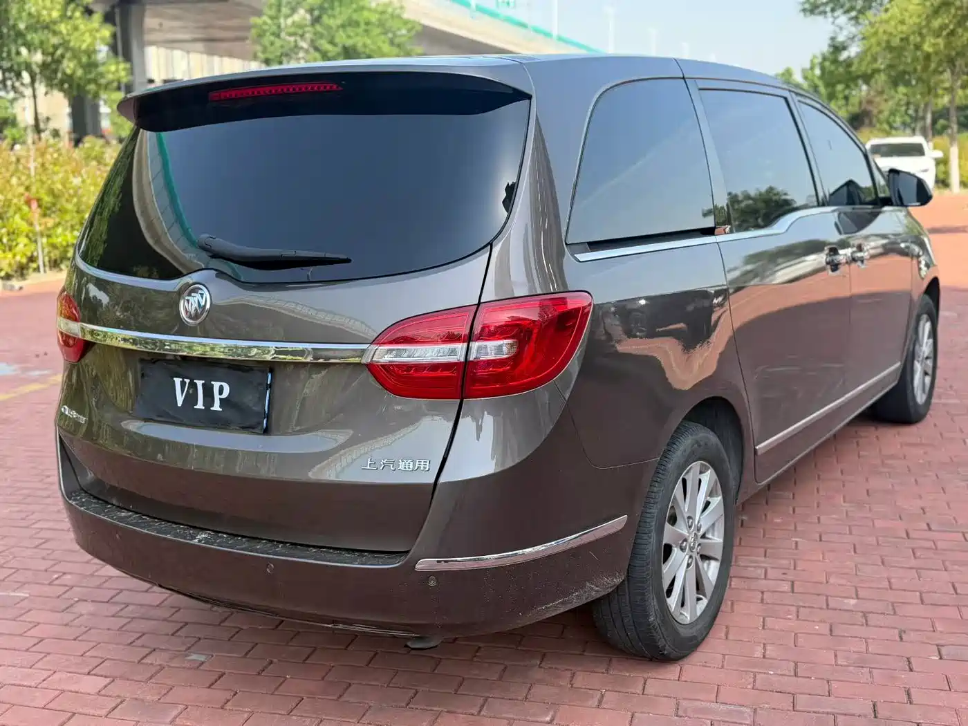 Buick GL8 2017 25S Premium Model China V фото 4