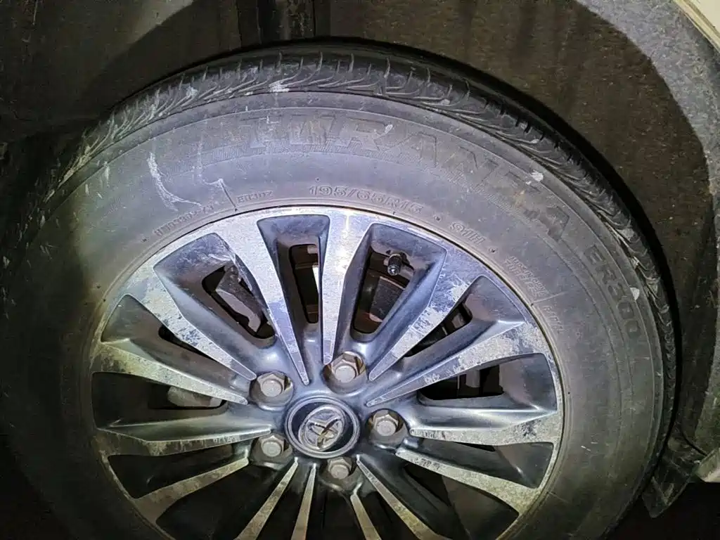 Photo 7 - Toyota Corolla